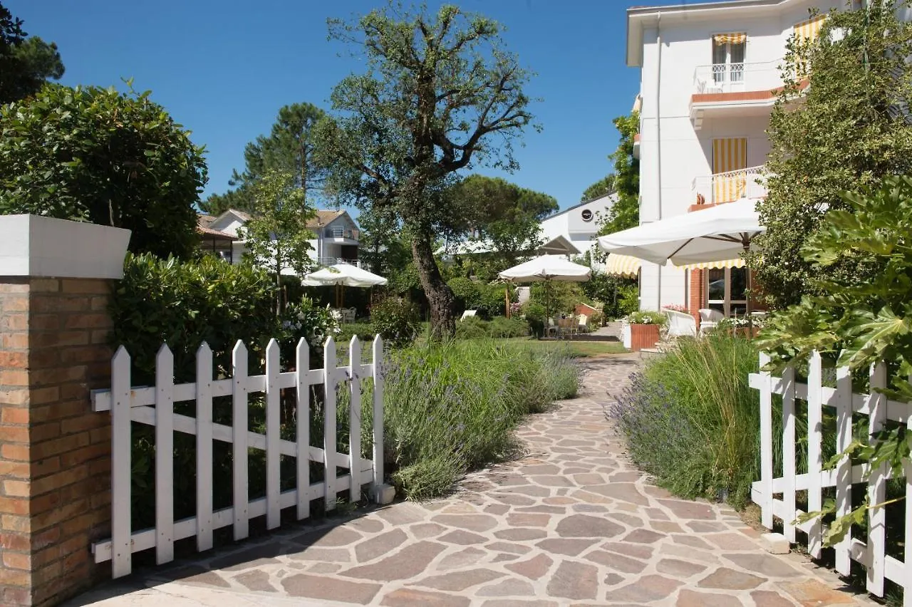 Hotel Villa Arizona Milano Marittima