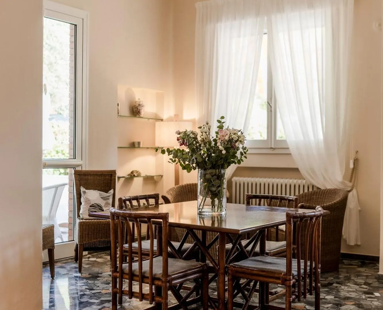 Villa Arizona Milano Marittima 3*,